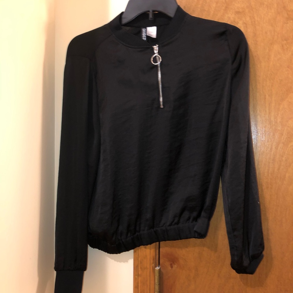 Black long sleeved shirt